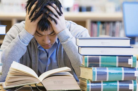 5 Tips for Navigating the Stress and Anxiety in College